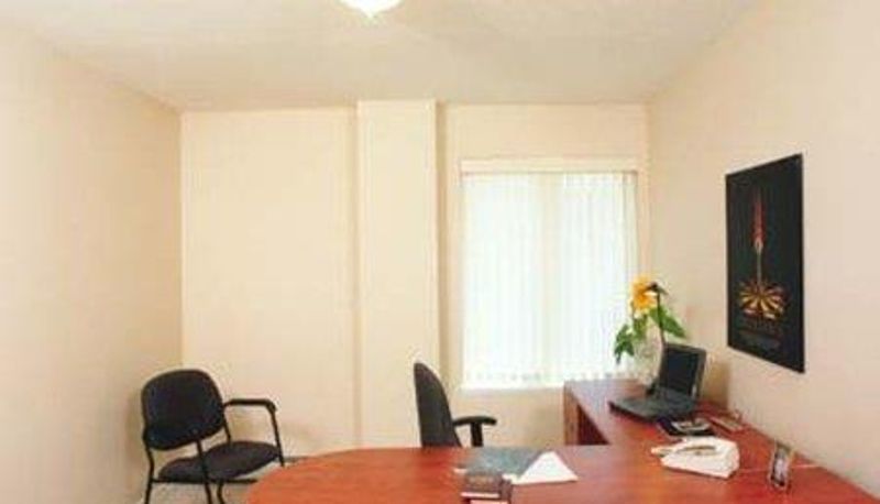 Informacje - CANTERRA SUITES EXECUTIVE HOTEL
