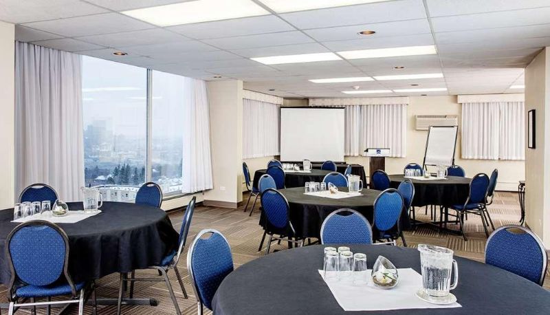 Konferenzraum - Campus Tower Suite Hotel