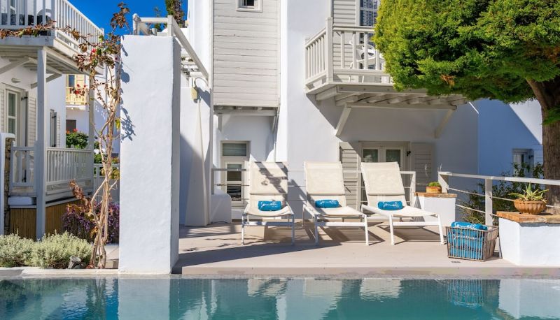 Pool - Semeli Hotel
