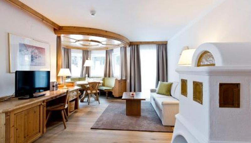 Süit - Traumhotel Alpina - 4 Sterne Superior Luxushotel-direkt bei der Gondelbahn