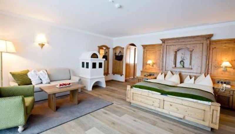 Süit - Traumhotel Alpina - 4 Sterne Superior Luxushotel-direkt bei der Gondelbahn