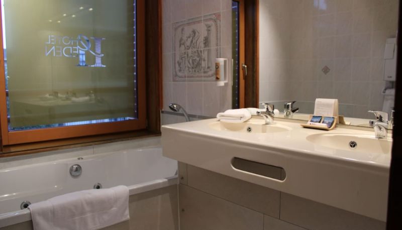 Chambre supérieure (double) - Hotel Eden