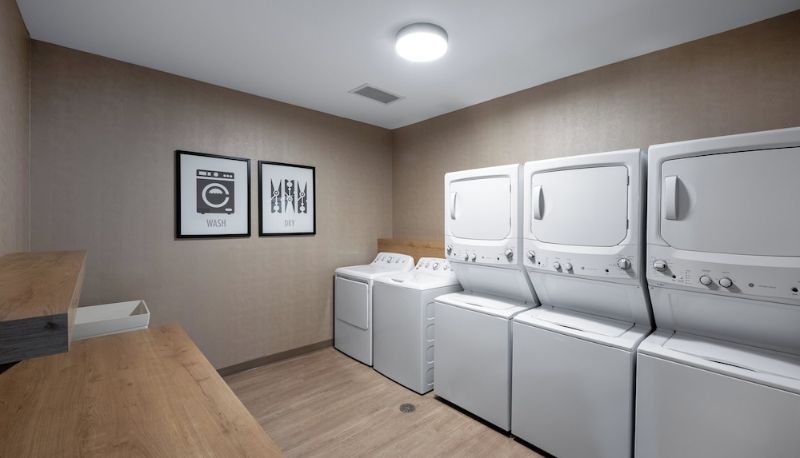 Info - Staybridge Suites WEST DES MOINES by IHG