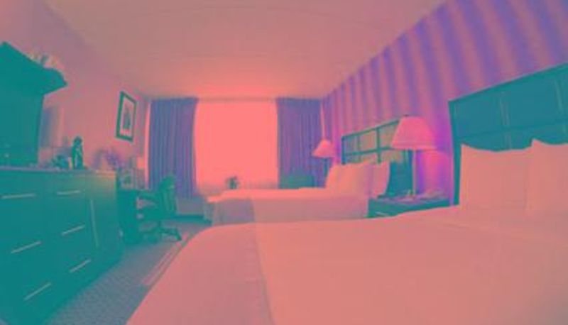 Kamer - E Hotel Banquet & Conference Center