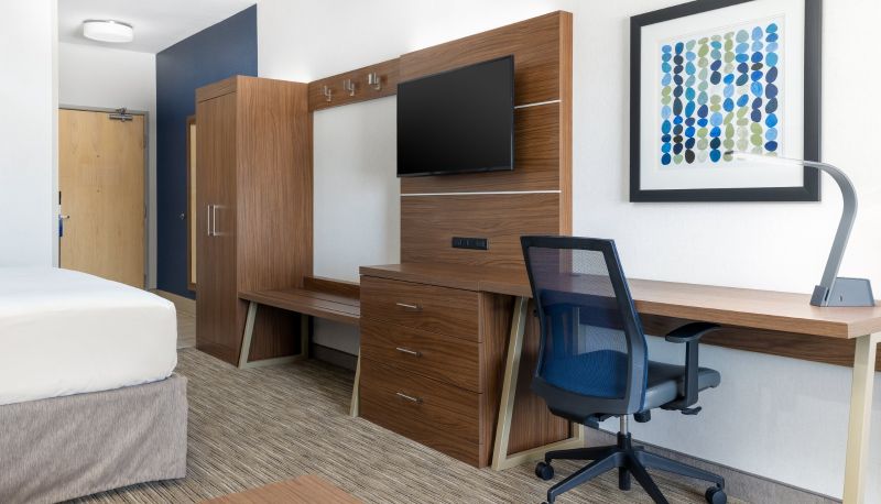 Room - Holiday Inn Express & Suites LAS VEGAS SW – SPRING VALLEY by IHG