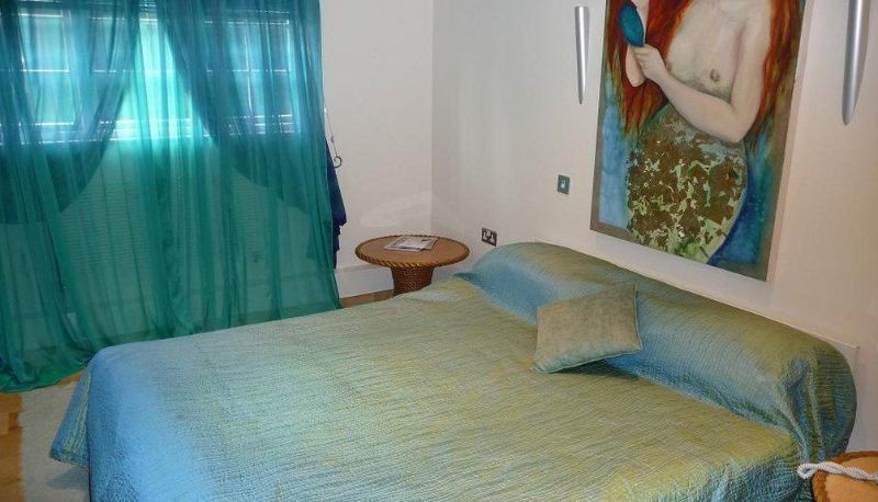 Room - Sheene Mill