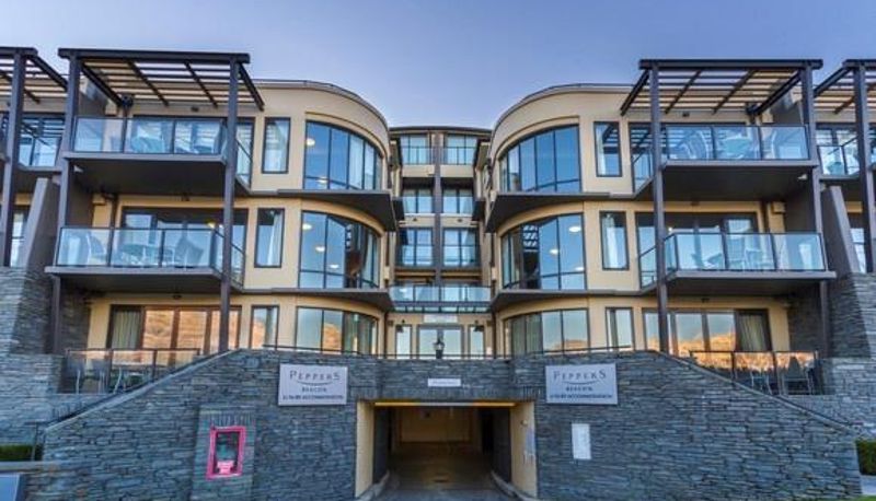 Exterior view - Peppers Beacon