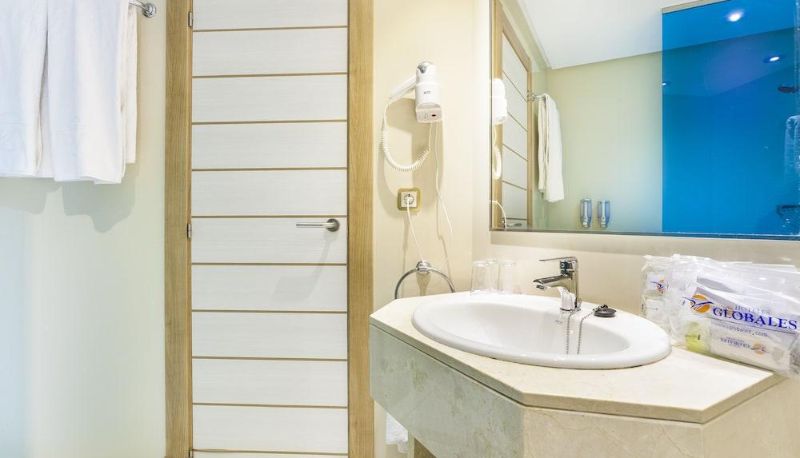 Chambre avec balcon - Globales America
