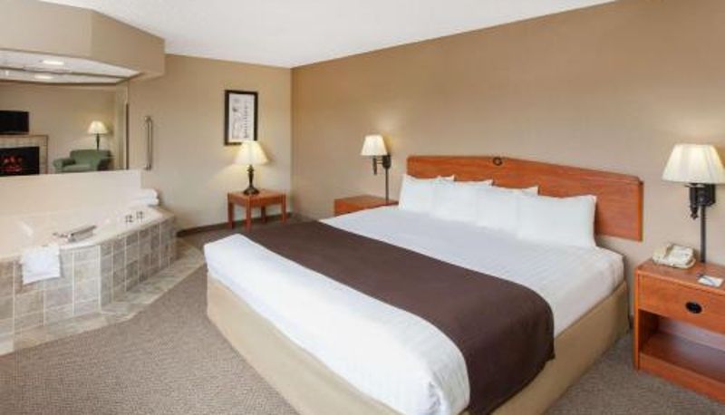 Oda - AmericInn by Wyndham Greenville