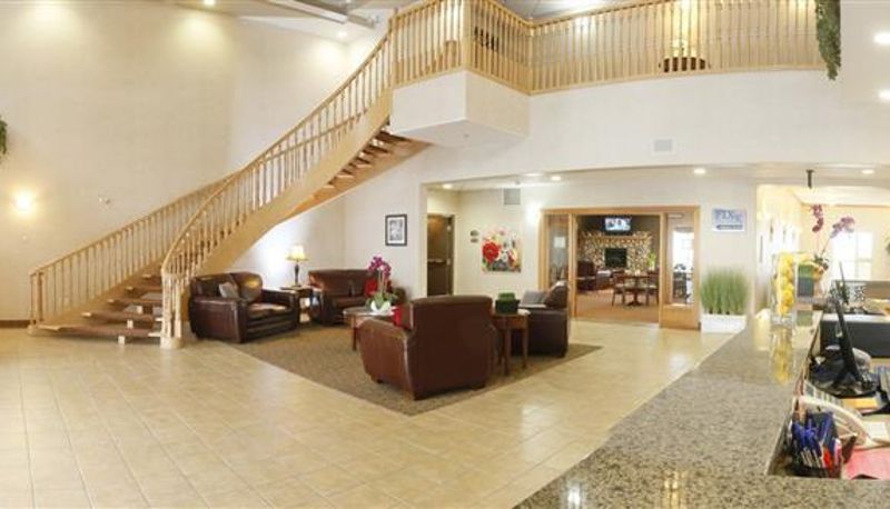 Sala - STONEBRIDGE DAWSON CREEK