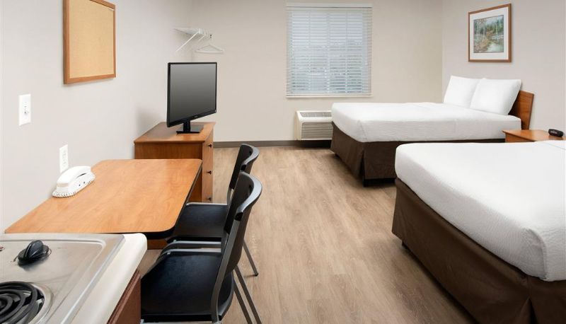 Room - WoodSpring Suites Huntsville Madison