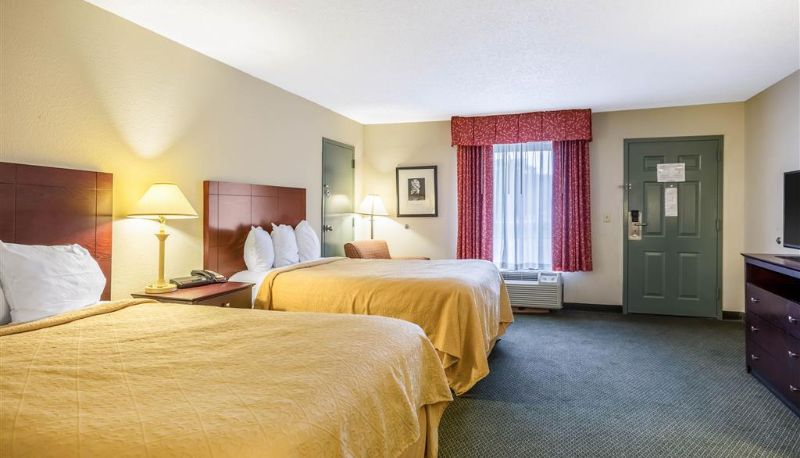 Camera - Quality Inn Heber Springs
