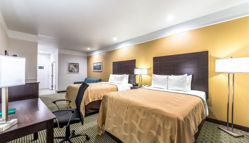 Camera - Quality Inn & Suites SeaWorld North