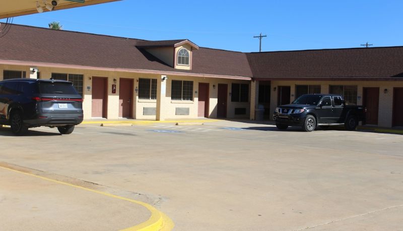 Bilgi - Cotulla Executive Inn