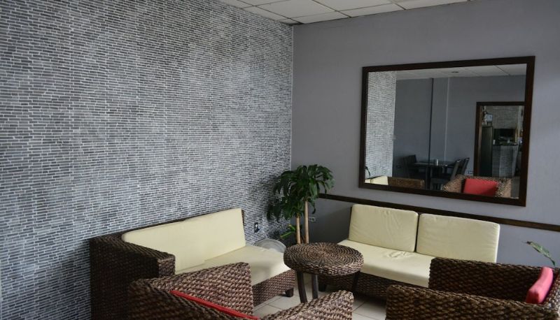 Restaurant - Travel Inn Hotel