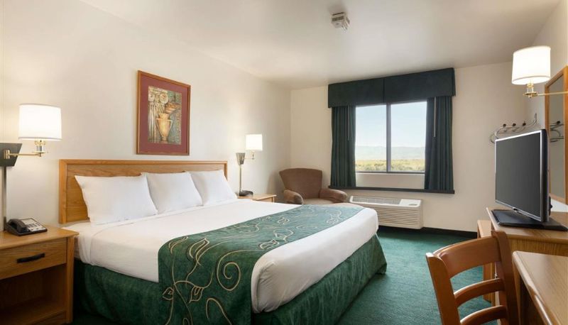 Camera - Travelodge by Wyndham Milford