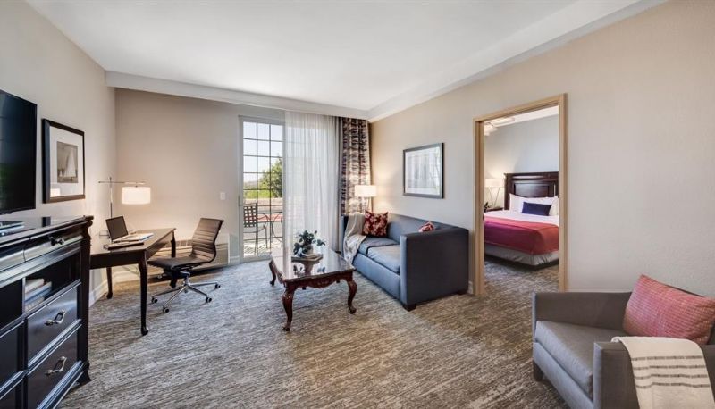 Suite - Ayres Suites Mission Viejo