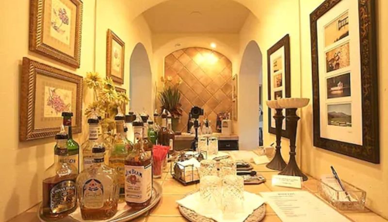 Info - The Inn at Cocoa Beach - Adults Only