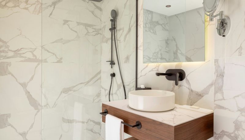 Room - Le Meridien N-Fis