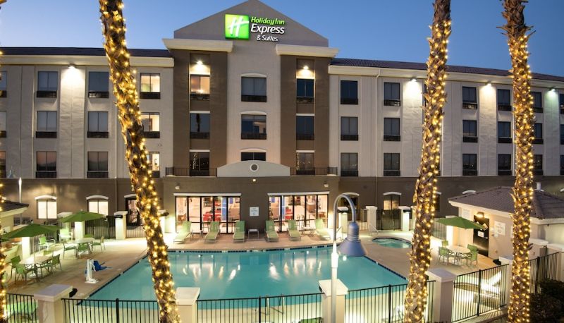 Pool - Holiday Inn Express & Suites YUMA by IHG