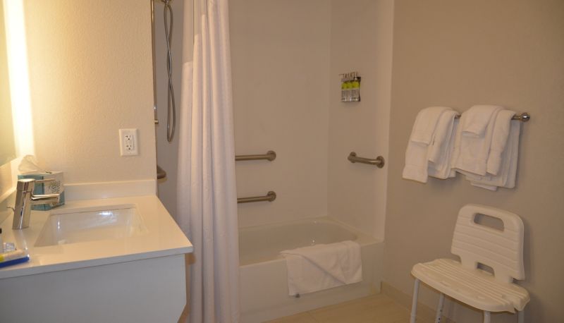 Chambre - Holiday Inn Express & Suites ROCHESTER by IHG