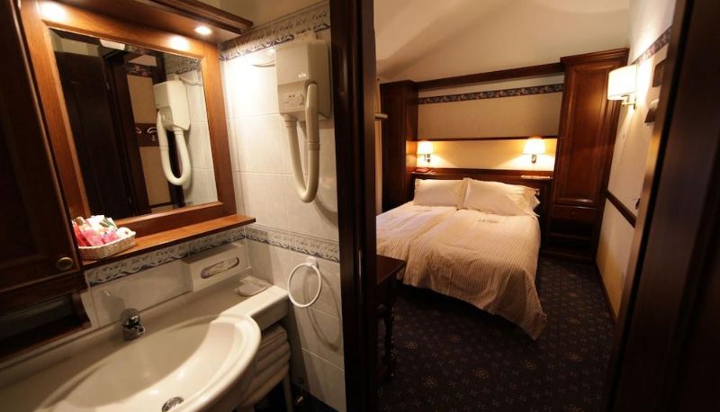 Chambre quadruple - Hotel Petit Prince