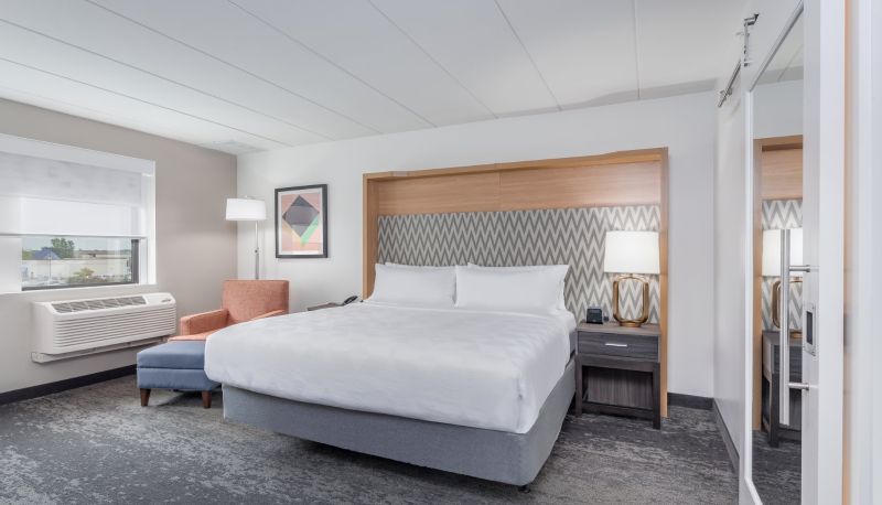 Camera - Holiday Inn COLUMBUS by IHG