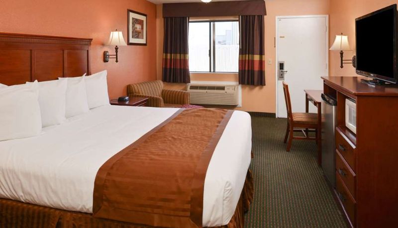Standard room (double) - Americas Best Value Inn & Suites Bakersfield E