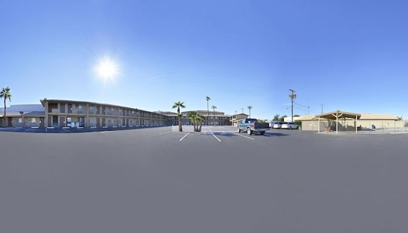 Bilgi - Crown Motel
