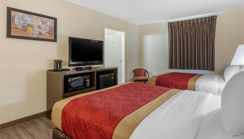 Zimmer - Econo Lodge Inn & Suites Des Moines Fairgrounds Area