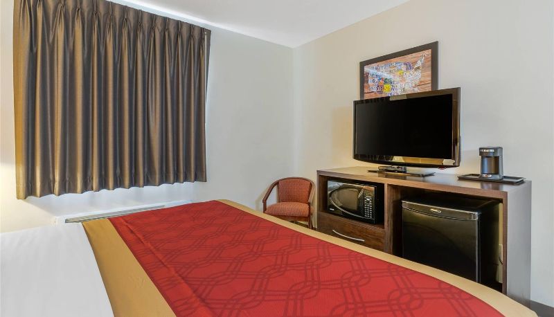 Zimmer - Econo Lodge Inn & Suites Des Moines Fairgrounds Area