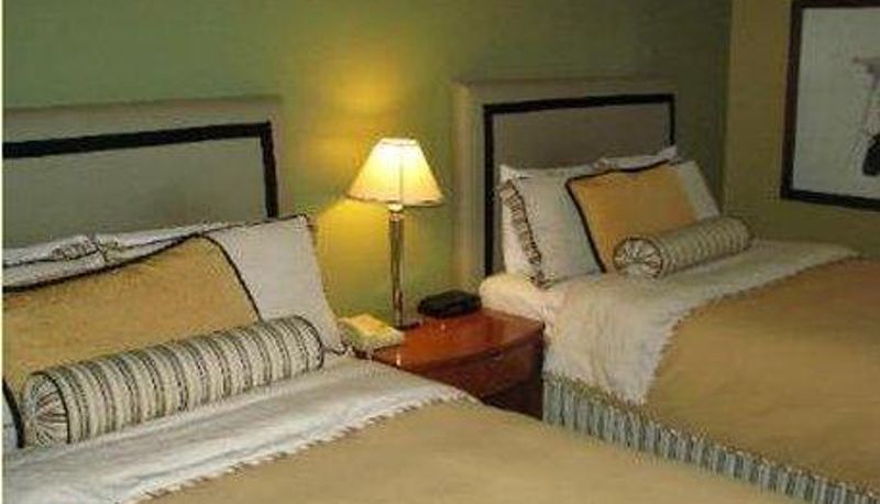 Kamer - VAGABOND INN EXECUTIVE  BAKER