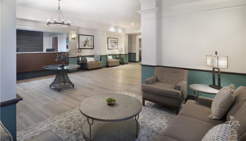 Hall - Best Western Plus Frontier Inn