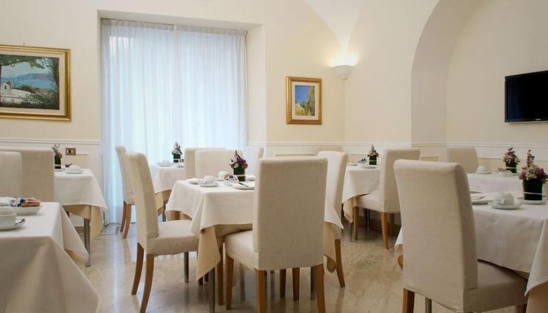 Restaurant - Hotel Plaza