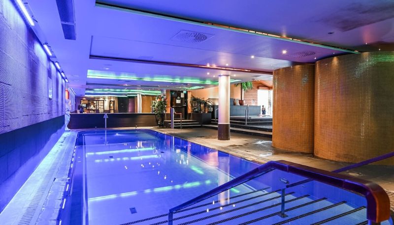 Piscina - Kumpeli Spa