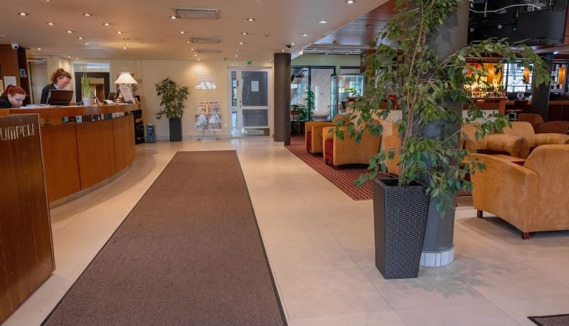Reception - Kumpeli Spa