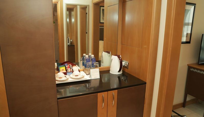Camera - Al Jahra Copthorne Hotel & Res Hotel & Resort