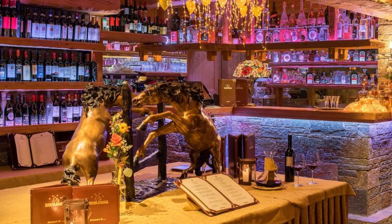 Restaurant - Park Chalet Village