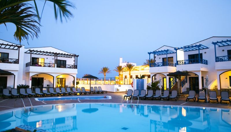 Pool - Hotel Mirador Papagayo by LIVVO