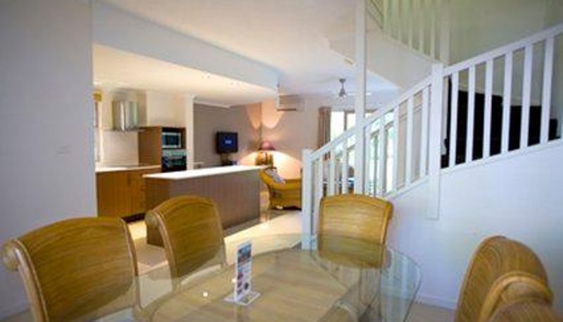 Camera - REEF RESORT PORT DOUGLAS - BY RYDGES