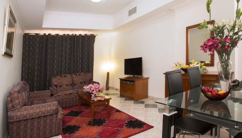 Info - Safeer Hotel Suites - Aparthotel