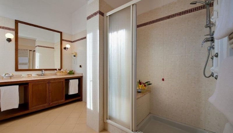 Triple room - Grand Hotel Nizza Et Suisse