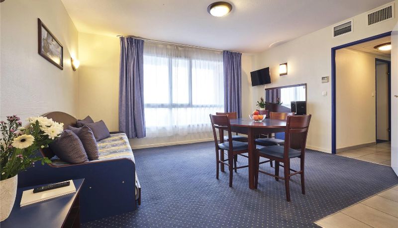 Room - Comfort Aparthotel Carcassonne