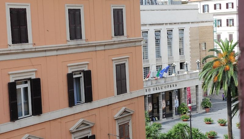 Zona exterior del hotel - My Monti Place