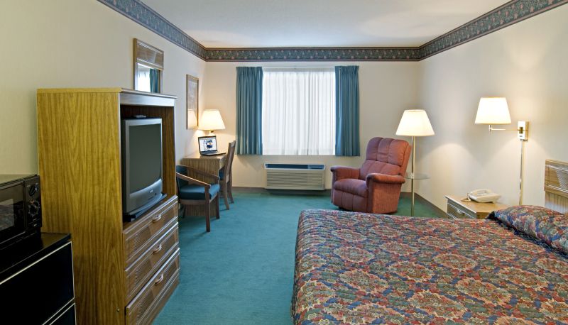 Pokój - Americas Best Value Inn Tahquamenon Country
