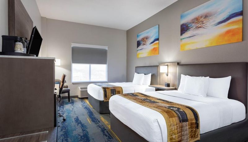Zimmer - La Quinta Inn & Suites by Wyndham Tampa Central