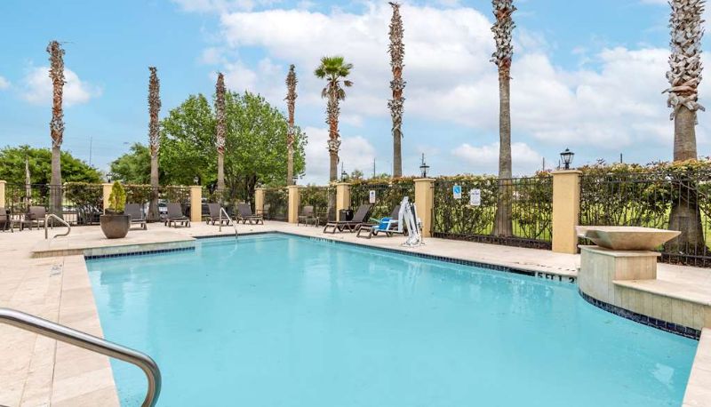 Zwembad - Best Western Sugarland Inn