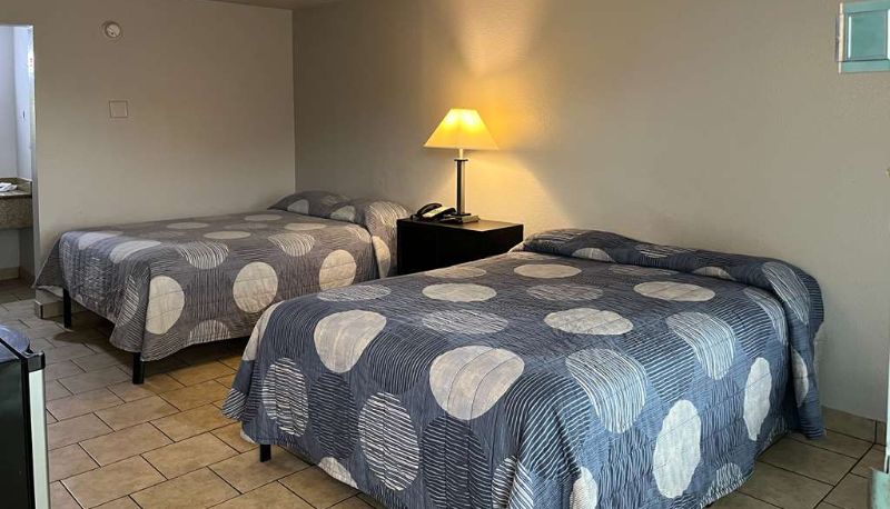 Kamer - TX  Town East Motel 6 Mesquite
