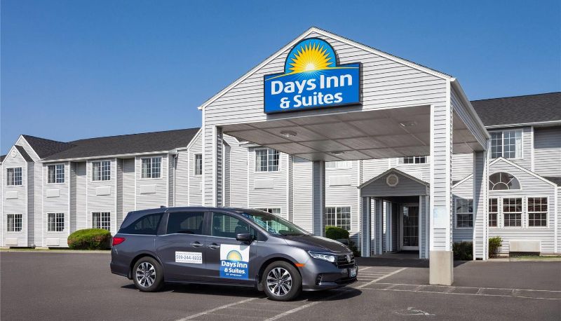 Interior view - Days Inn & Suites by Wyndham Spokane Airport Airway Heights