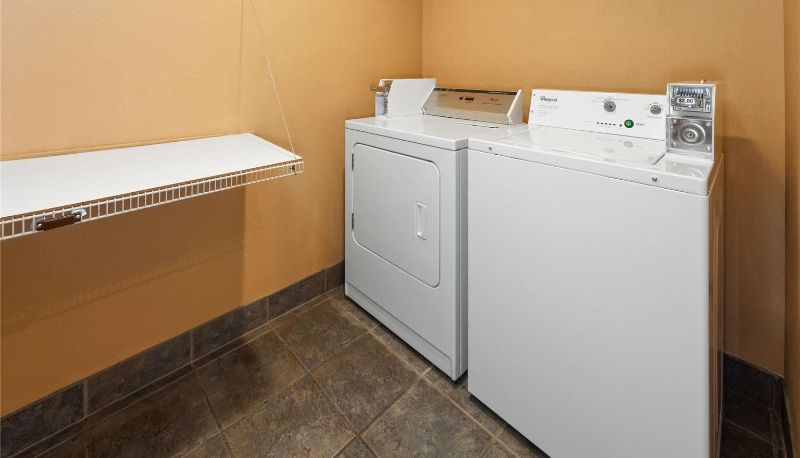Interior view - Days Inn & Suites by Wyndham Spokane Airport Airway Heights